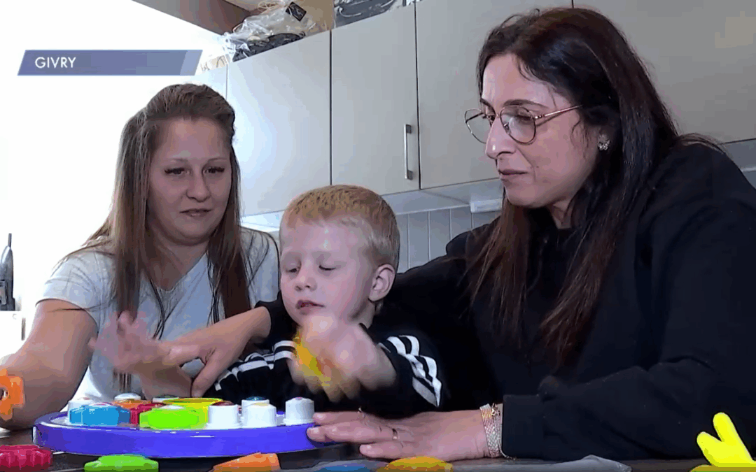 Reportage de Télé Mons Borinage : une équipe accompagne les tout petits en situation de handicap et leur famille