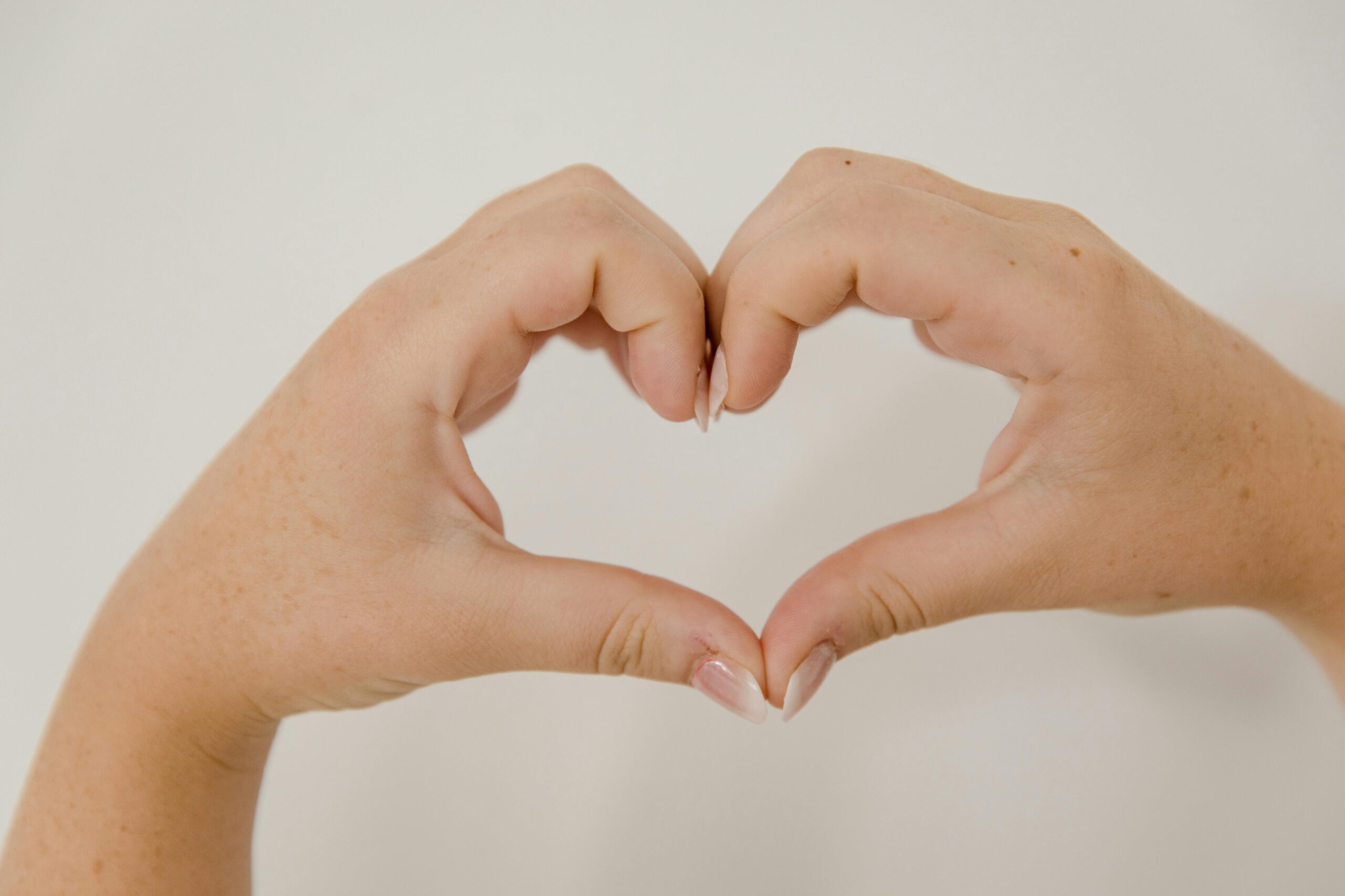 merci-mains-coeur