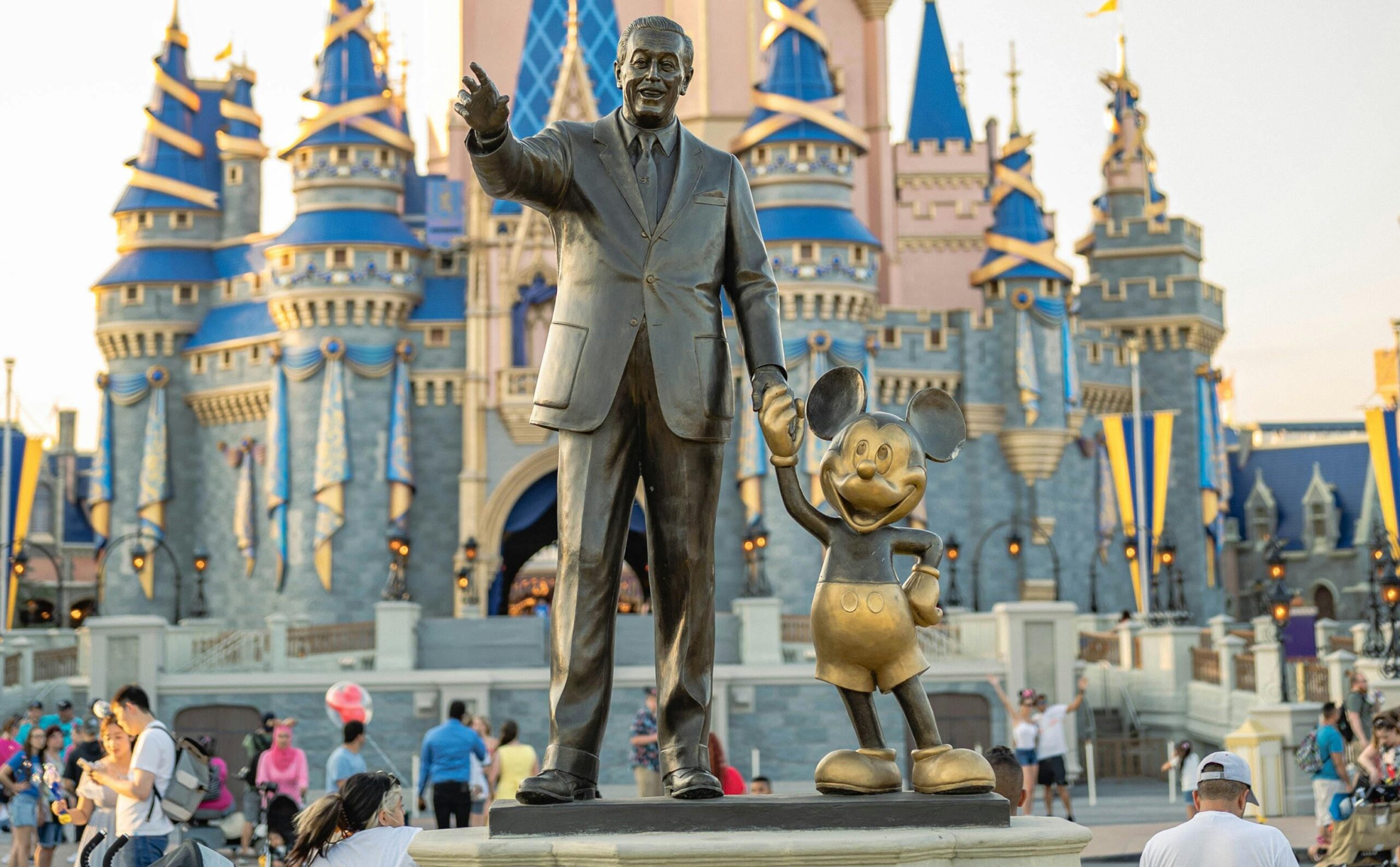 227.disney-pexels-davidguerrero-8184000 paysage