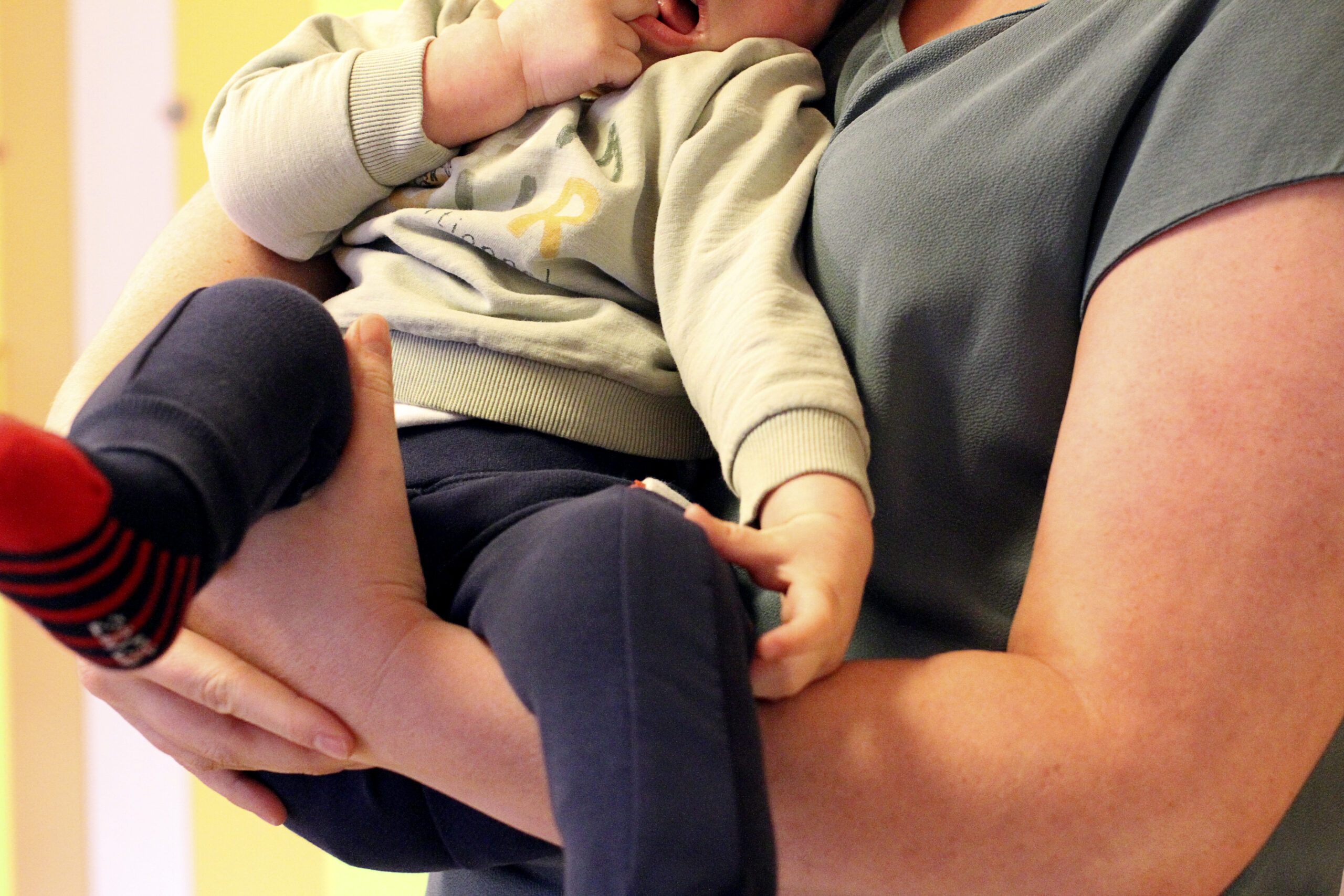 Bebe-professionnel-accueil-spécialisé de jour