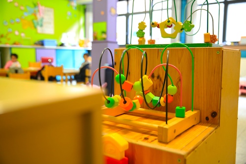 Photo d'une classe maternelle de l'école fondamentale de l'imp école clinique